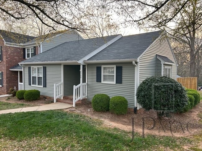 property at 529 Wentworth St
