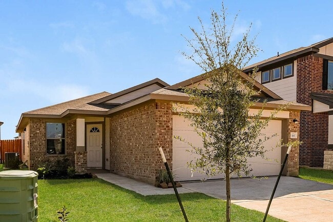 10714 Sunlit St in Cut And Shoot, TX - Building Photo - Building Photo