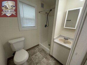 2712 E 8th St in Vancouver, WA - Building Photo - Building Photo