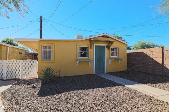 1005 E Moreland St in Phoenix, AZ - Building Photo - Building Photo