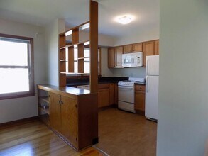 417 S 7th St, Unit #1 in Ann Arbor, MI - Building Photo - Building Photo