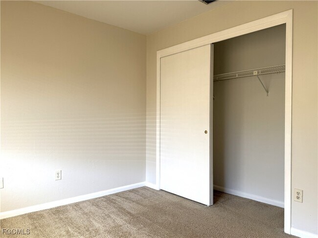 131 SW 47th Terrace in Cape Coral, FL - Building Photo - Building Photo