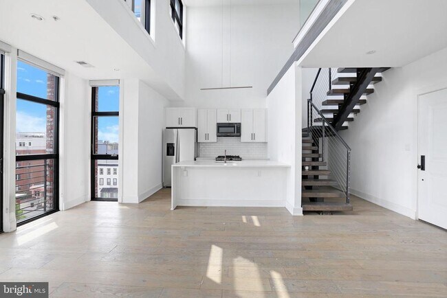 property at 1402 H St NE