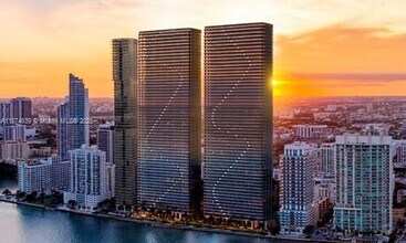 700 NE 24th St, Unit 1103 in Miami, FL - Building Photo - Building Photo