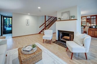 546 Great Elm Way in Acton, MA - Building Photo - Building Photo