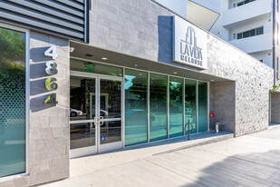 La Vida Melrose in Los Angeles, CA - Foto de edificio - Building Photo