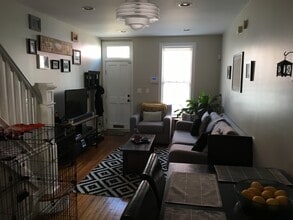 135 N Belnord Ave in Baltimore, MD - Building Photo - Building Photo