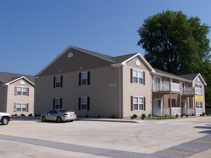 202 E Crockett in Catlin, IL - Foto de edificio