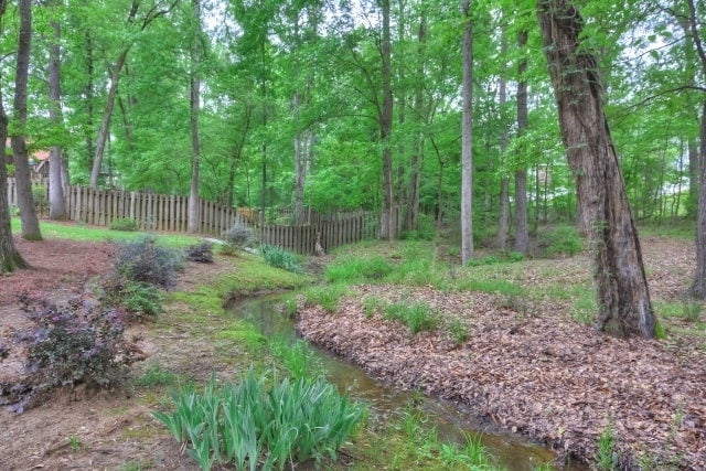 property at 4740 Savannah Ln