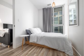 Loxley Mille Carré in Montréal, QC - Building Photo - Interior Photo