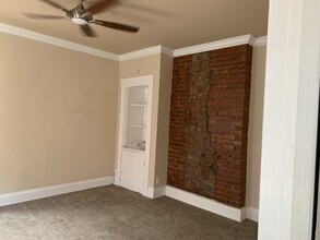 969 Hatch St, Unit 969 12 in Cincinnati, OH - Building Photo - Building Photo