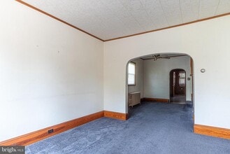 111 W Saylor St in Mount Carmel, PA - Building Photo - Building Photo