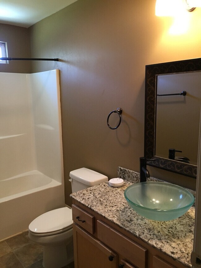 108 Padre Dr in Broussard, LA - Building Photo - Building Photo