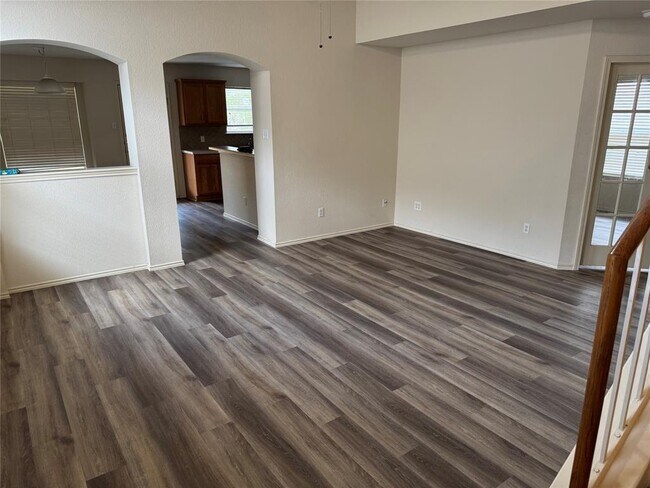 501 Grey Feather Ct in Round Rock, TX - Building Photo - Building Photo