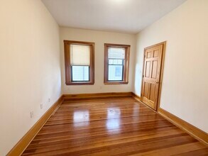 149 Hillside St, Unit 2 in Boston, MA - Building Photo - Building Photo