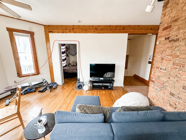 3 Sachem St, Unit 3