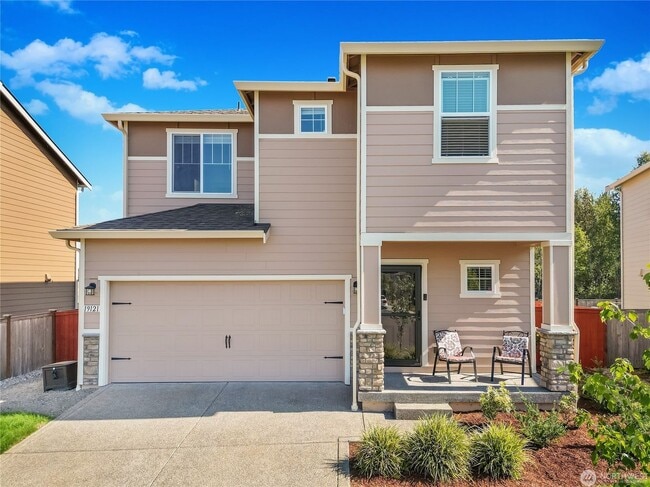 property at 19121 Lipoma Ave E