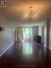 18 Junewood Crescent in Brampton, ON - Building Photo - Building Photo