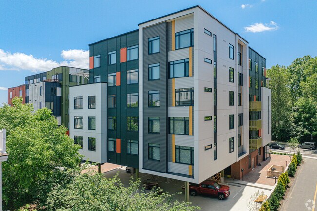 601 Concord Ave, Unit 2 in Cambridge, MA - Foto de edificio - Building Photo