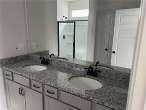 423 Perth Dr in Cartersville, GA - Building Photo - Building Photo