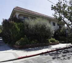 2201 5th St in Santa Monica, CA - Building Photo