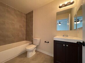 16843 Dancing Ava in Selma, TX - Building Photo - Building Photo