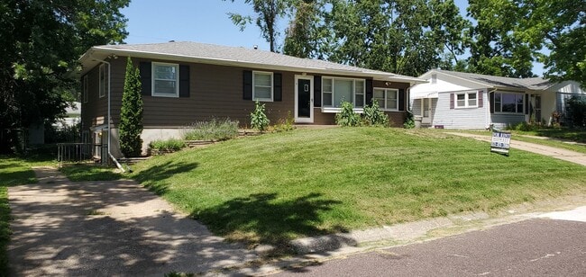 property at 1607 Highridge Dr