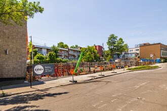 2600 Wurtele Rue in Montréal, QC - Building Photo - Building Photo