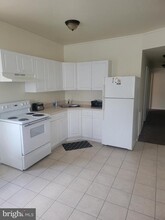 323 N 64th St-Unit -C in Philadelphia, PA - Foto de edificio - Building Photo
