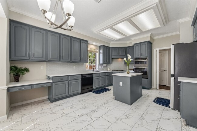 11818 Orchard Mountain Dr