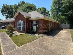 6272 Deerwood Dr in Montgomery, AL - Building Photo - Building Photo