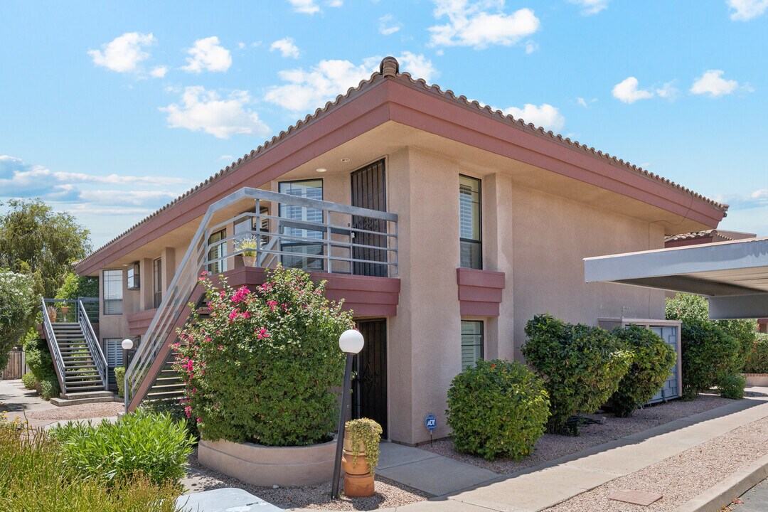4327 N 28th St in Phoenix, AZ - Building Photo