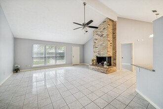 7306 Lonesome Woods Trail in Humble, TX - Building Photo - Building Photo