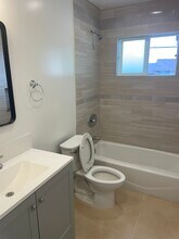 127 E A St, Unit 135 in Port Hueneme, CA - Building Photo - Building Photo