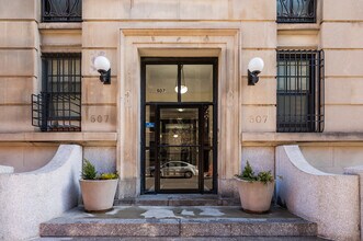 507-509 W 113th St in New York, NY - Building Photo - Building Photo