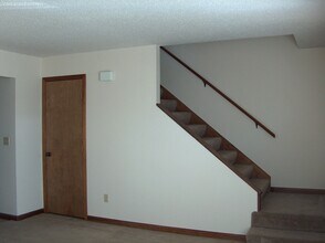 813 E Franklin St, Unit b in Mahomet, IL - Building Photo - Building Photo
