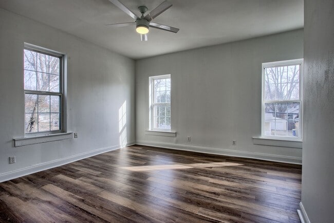 237 S Fillmore St in Edwardsville, IL - Building Photo - Building Photo