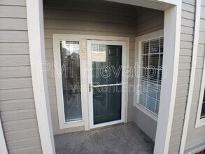 8425 Pebble Creek Way in Littleton, CO - Building Photo - Building Photo