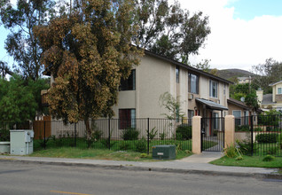 Liberty Villas in San Marcos, CA - Building Photo - Building Photo