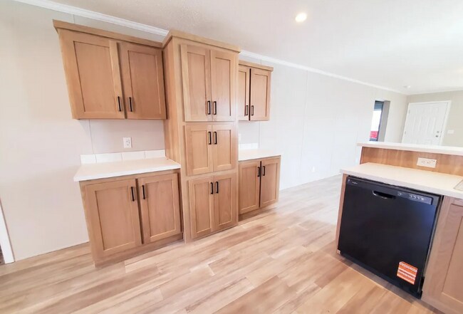 9270 Windjammer Dr in Fair Haven, MI - Building Photo - Building Photo