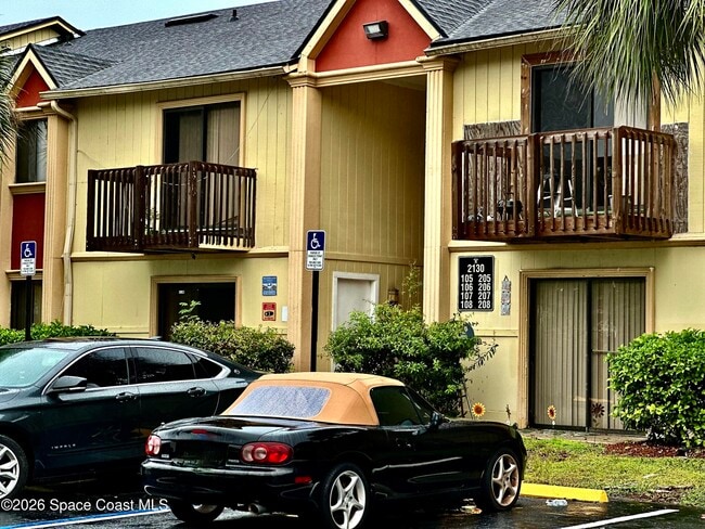 2130 Forest Knoll Dr NE