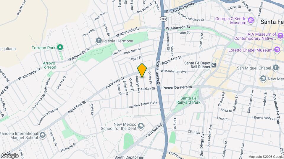 527 Franklin Ave Map and Location Details