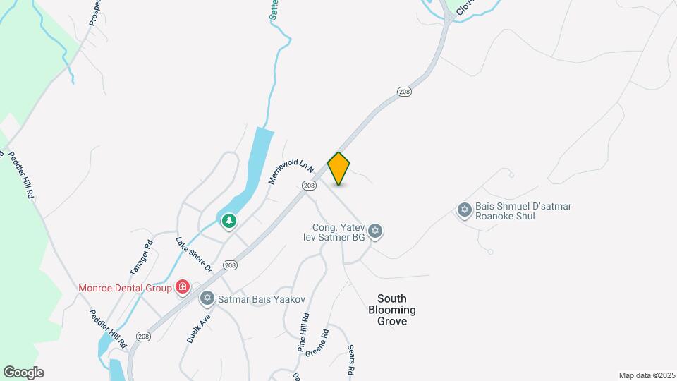 7 Merriewold Ln S Map and Location Details