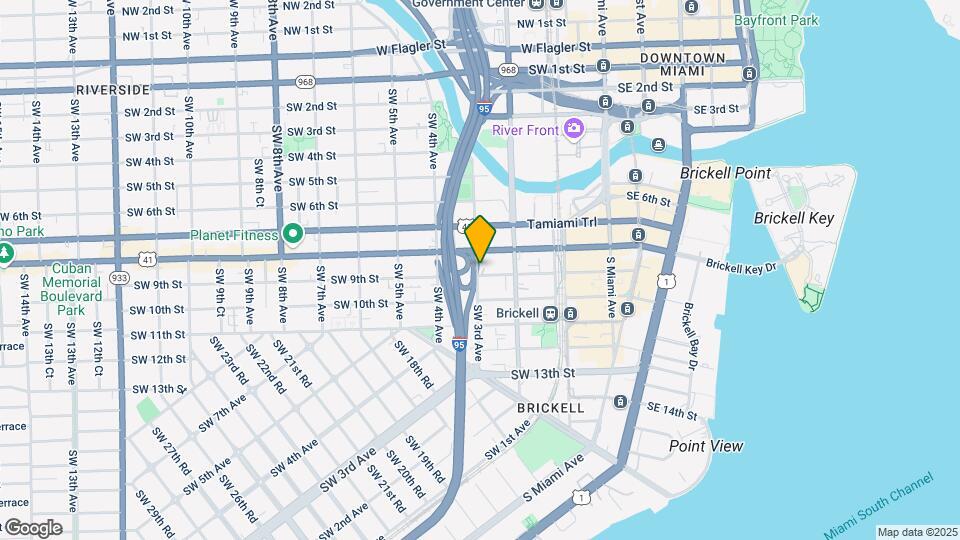 885 SW 3rd Ave Map and Location Details