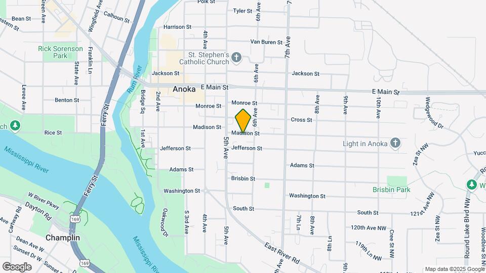 530 Madison St Map and Location Details