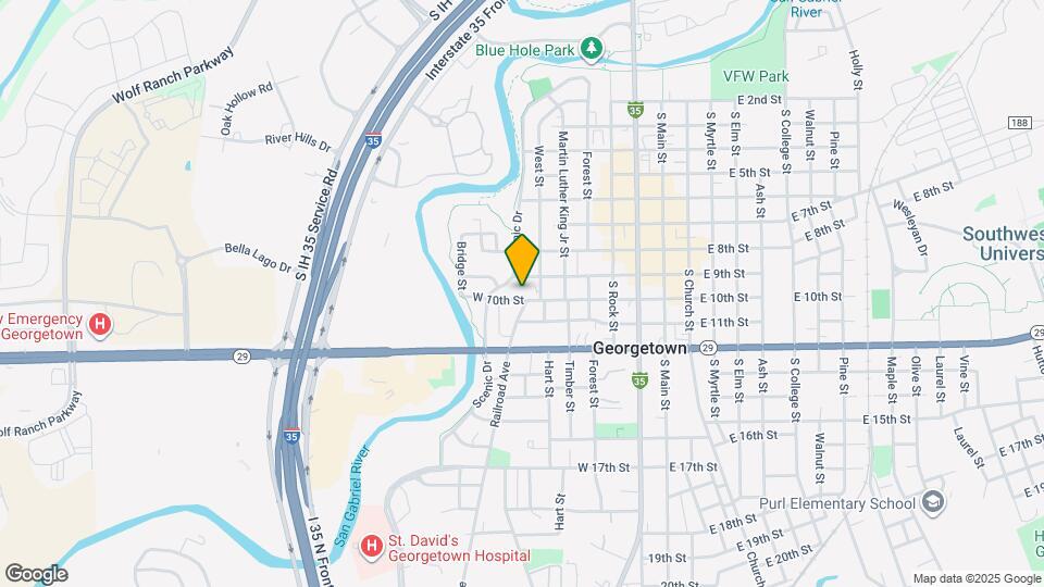 605 W 10th St Map and Location Details