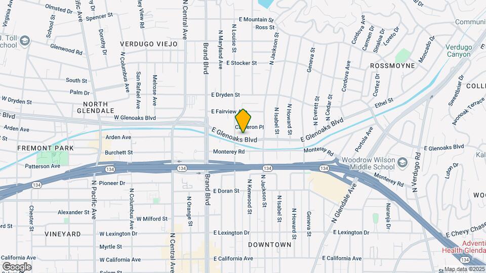 313 E Glenoaks Blvd Map and Location Details