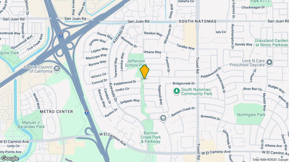 1912 Oak Bluff Way Map and Location Details