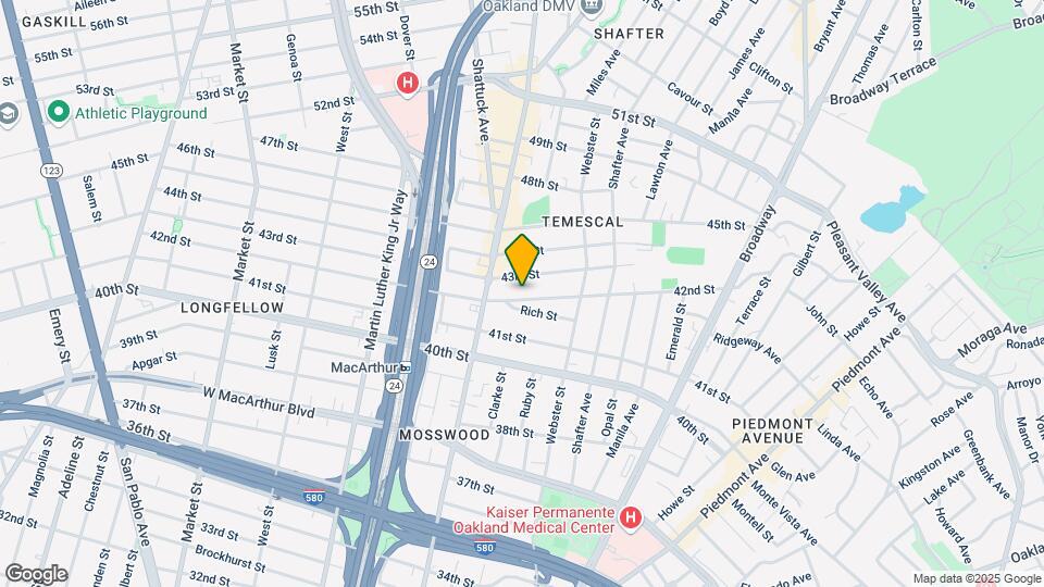 476 42nd St Map and Location Details