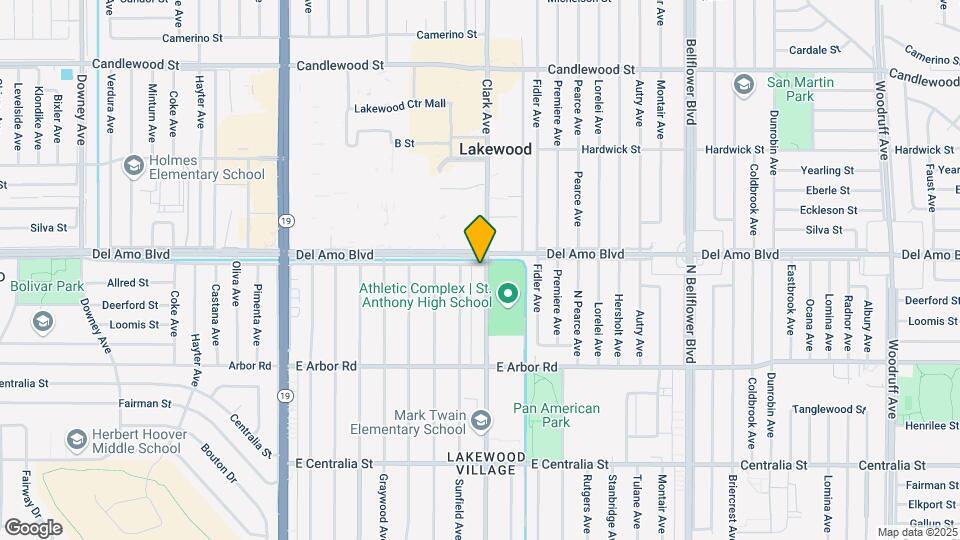 4861 Clark Ave Mapa y Detalles de la Ubicación